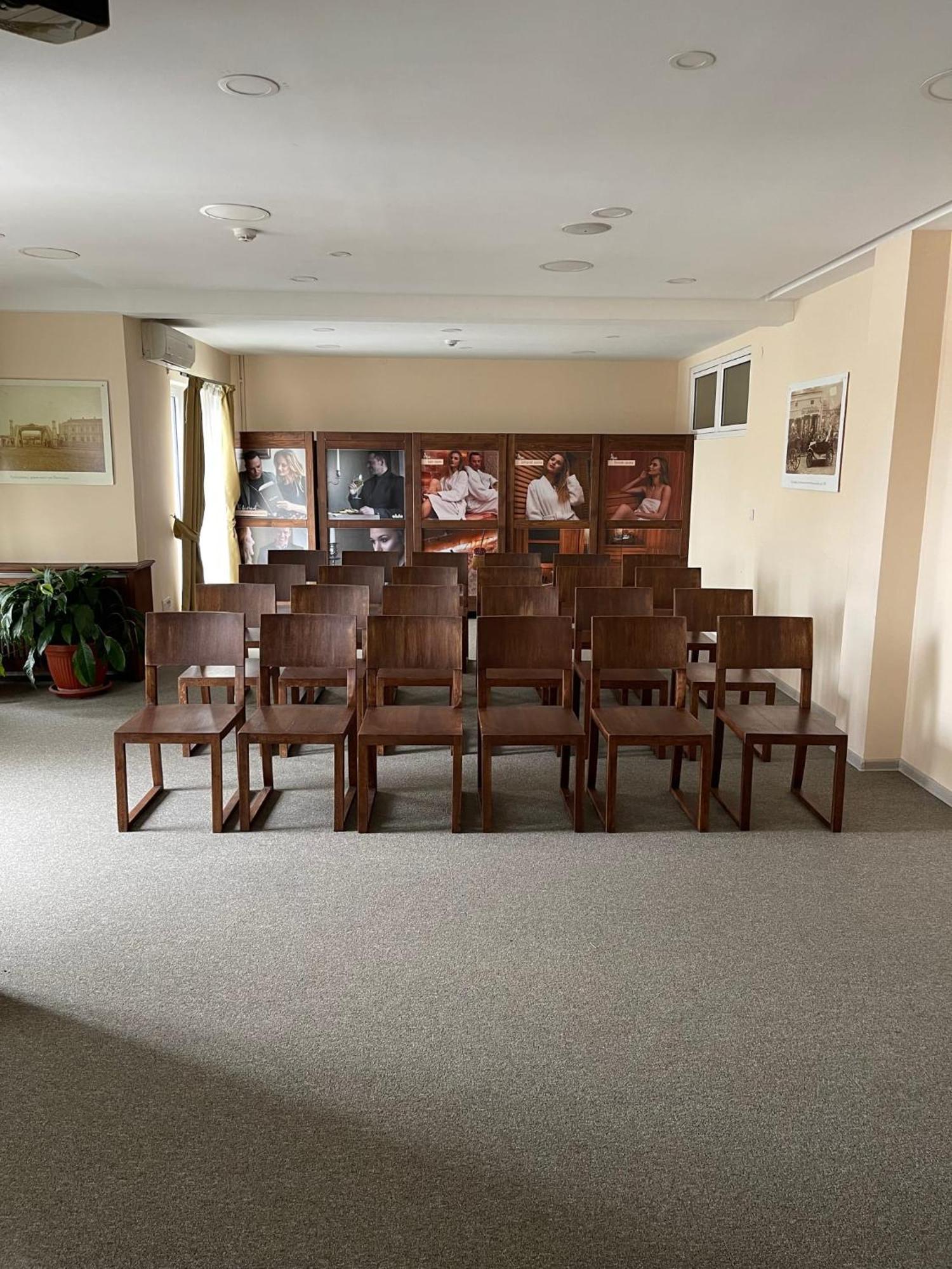 Garni Hotel Ema Крагуевац Екстериор снимка